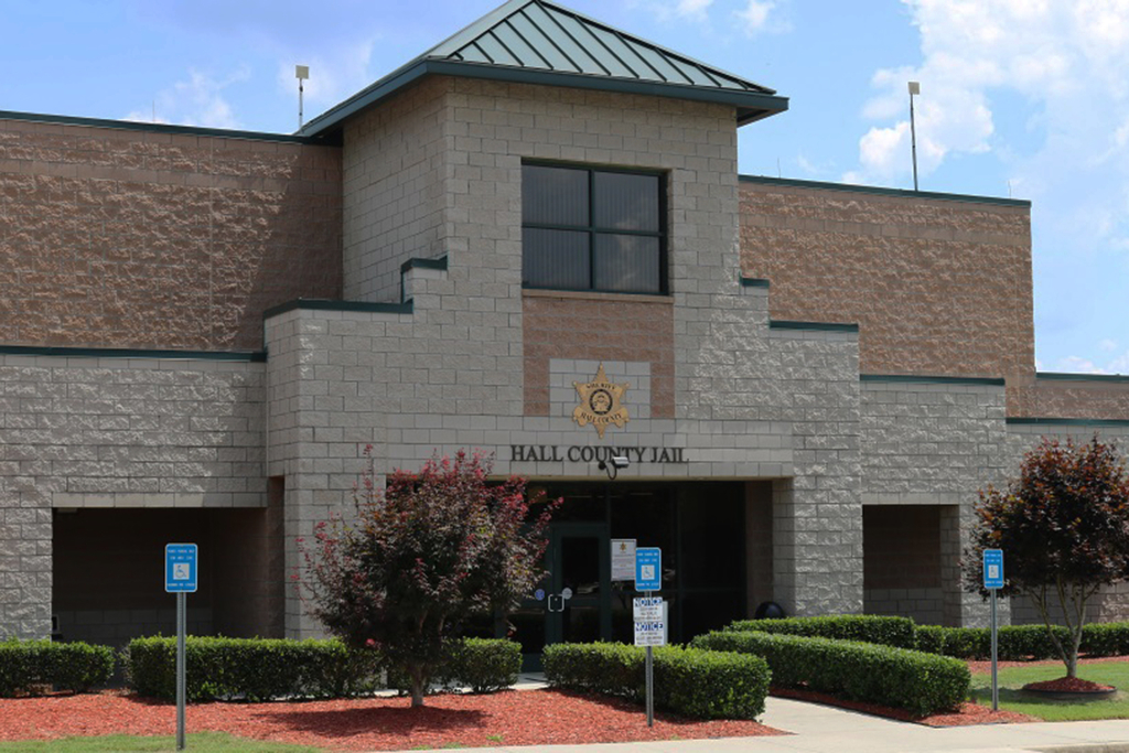17-year-old robbery suspect now housed in Hall County Jail