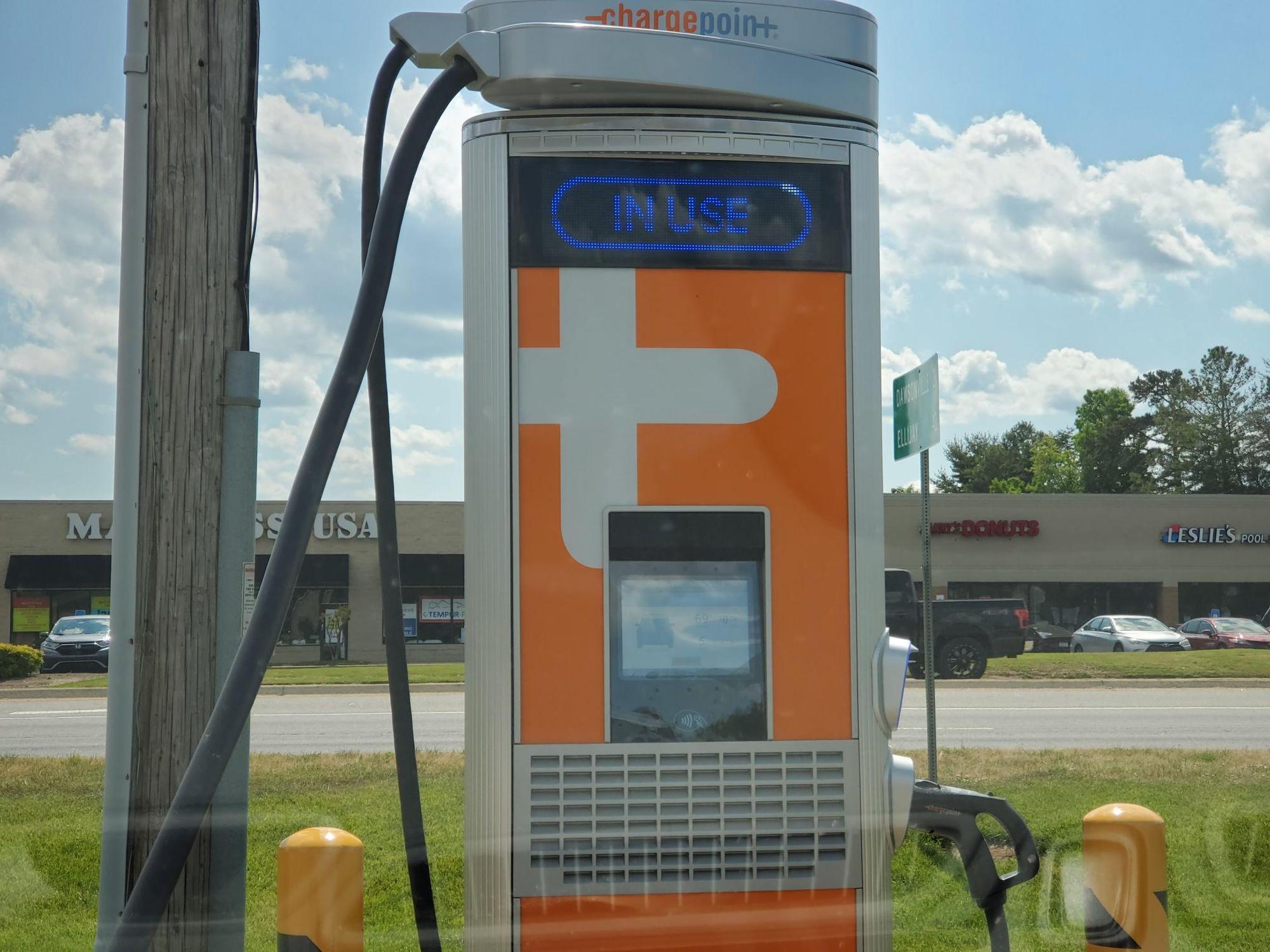 Ga. cities' EV charging station rankings; 14 stations found in