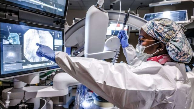 Dr. April McDonald, interventional pulmonologist for Northeast Georgia Physicians Group, performs a robotic bronchoscopy using Ion. NGMC Gainesville recently celebrated its 500th procedure — a milestone in advancing lung cancer detection in the region. (NGHS photo)