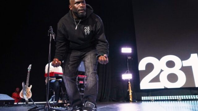 “It is life or death for me,” Pastor Phillip Anthony Mitchell told The Associated Press, comparing preaching to the front lines of war. “There are souls that are hanging in the balance. … I think about the fact that in that room somebody might hear the Gospel, and that might be their last opportunity.”
(SRN NEWS/AP PHOTO)