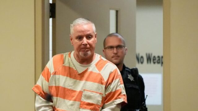 Colin Gray enters a courtroom for a hearing.  (SRN NEWS/AP file photo)