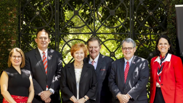 L-R: Carolyn K. Clevenger, founding dean of the UGA School of Nursing; Benjamin Ayers, senior vice president for academic affairs and provost; Kay Ivester; Doug Ivester; UGA President Jere W. Morehead; and Jill Walton, vice president for development and alumni relations, gather during the private ceremony. (Photo by Dorothy Kozlowski/UGA)