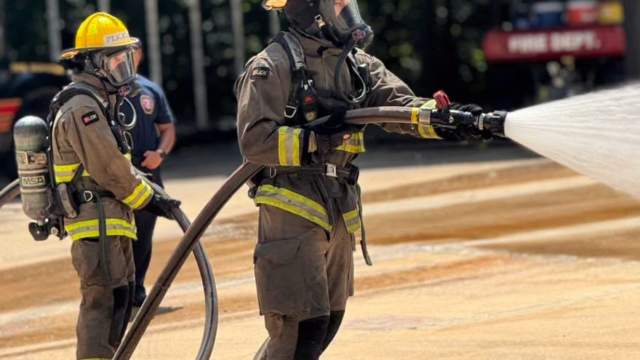Recruits in training. (HCFR)